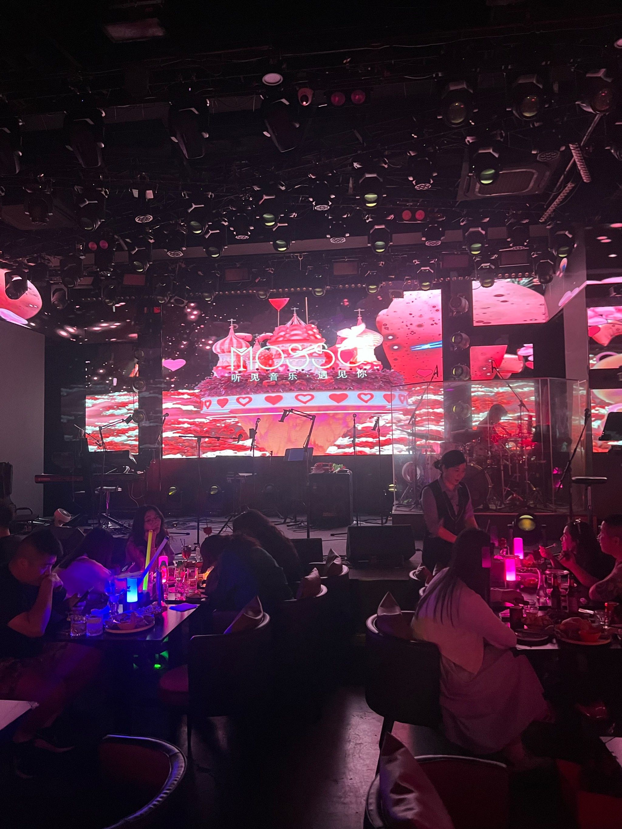 贵阳商务ktv低端场，一览不同风采-观山湖区ktv预定